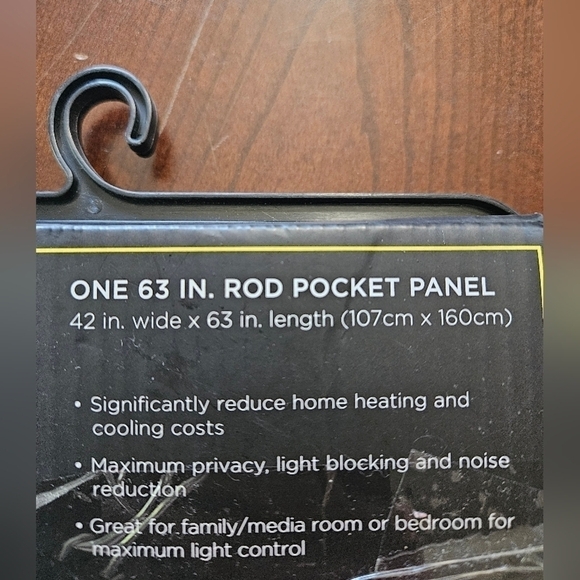 Eclipse blackout curtain - Picture 4 of 5